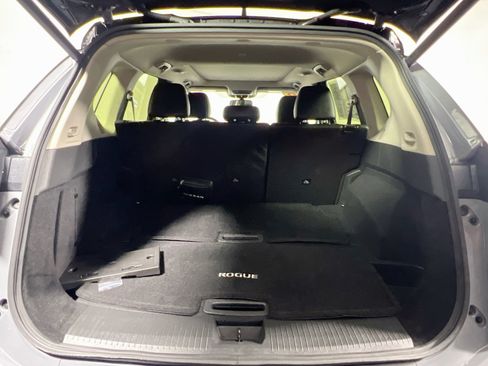 Used 2025 Nissan Rogue SL w/ SL Premium Package FWD image 33