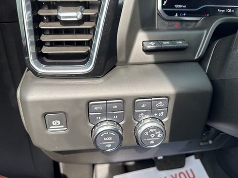 Used 2025 GMC Sierra 2500 Denali Ultimate w/ Max Trailering Package AWD/4WD image 23