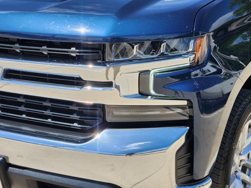 Used 2021 Chevrolet Silverado 1500 LT RWD image 9