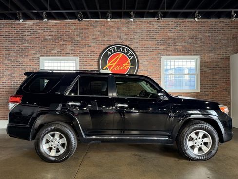 Used 2013 Toyota 4Runner SR5 image 6