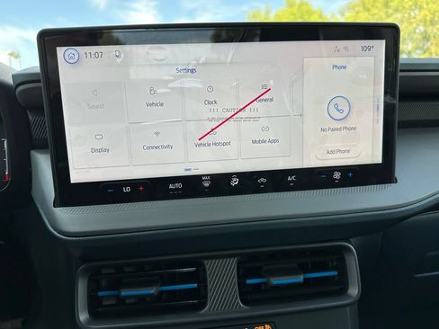 New 2026 Ford Maverick Lobo AWD/4WD image 26