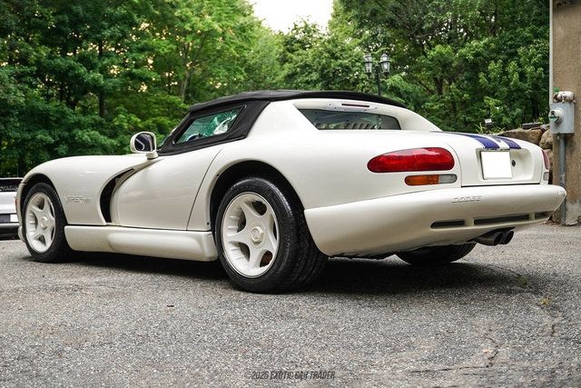 Used 1996 Dodge Viper RT/10 RWD image 6