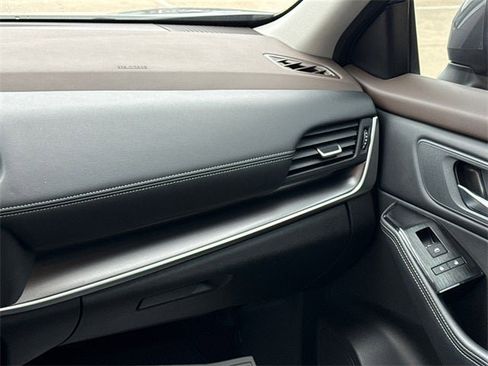 Certified 2023 Nissan Rogue SV w/ SV Premium B Package image 17