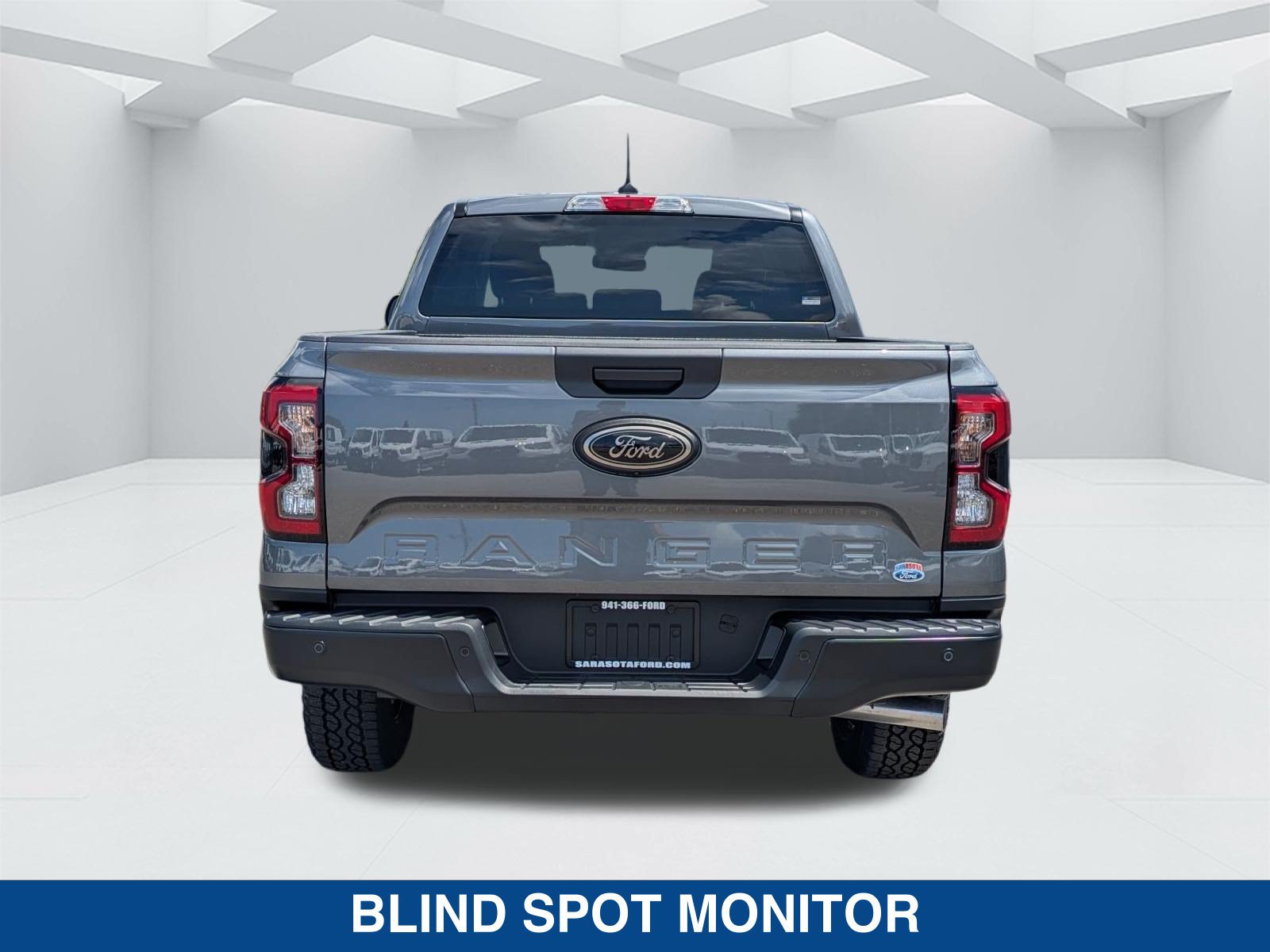 New 2026 Ford Ranger XLT w/ Black Appearance Package RWD image 7