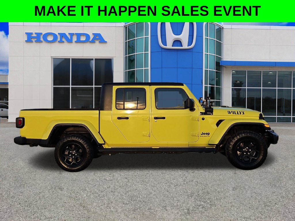 Used 2023 Jeep Gladiator Sport AWD/4WD image 15