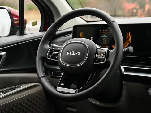 New 2026 Kia Carnival image 15