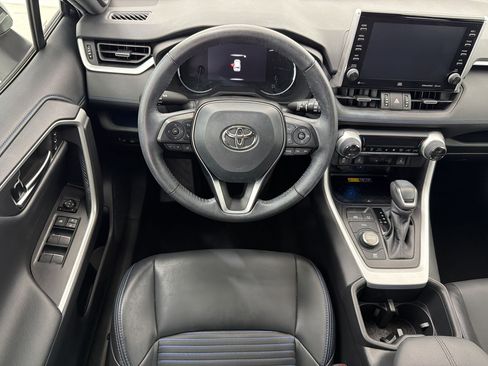 Used 2022 Toyota RAV4 XSE AWD/4WD image 27