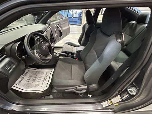 Used 2011 Scion tC Base image 38