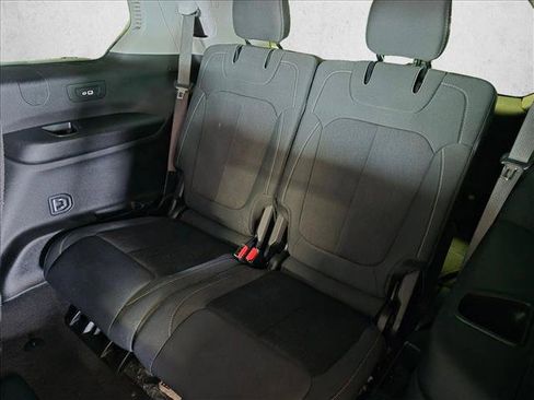 Used 2021 Jeep Grand Cherokee L Laredo w/ Luxury Tech Group I RWD image 20