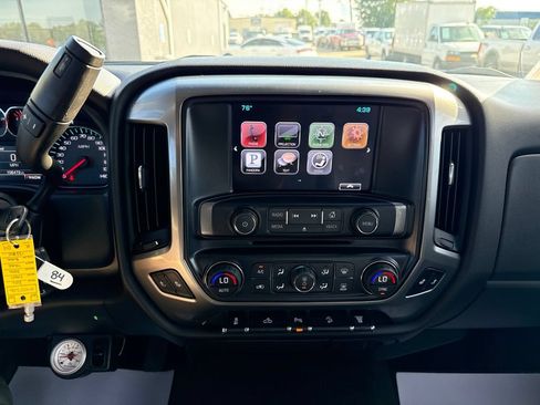 Used 2016 Chevrolet Silverado 2500 LT w/ Midnight Edition AWD/4WD image 6