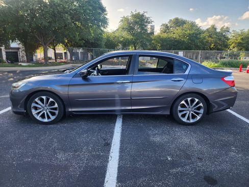 Used 2013 Honda Accord Sport image 4