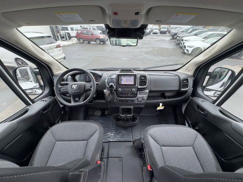 Used 2025 RAM ProMaster 3500 FWD image 21