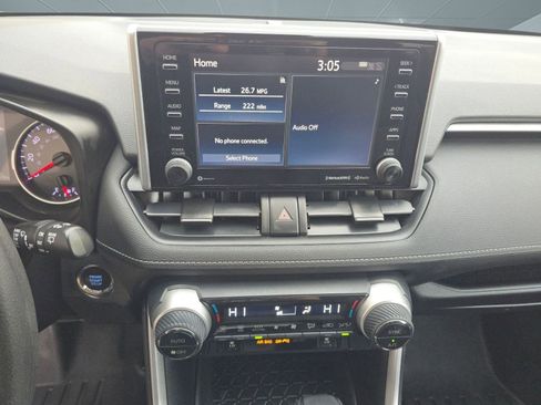 Used 2019 Toyota RAV4 XLE image 25