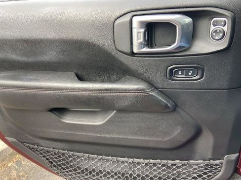 Used 2021 Jeep Wrangler Unlimited Rubicon image 18