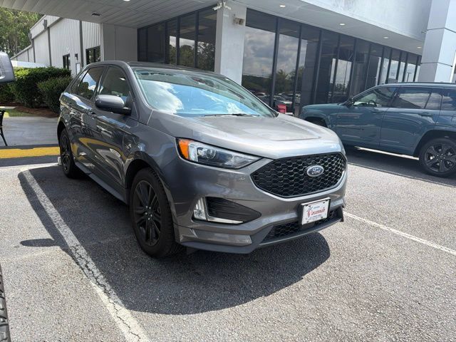 Used 2023 Ford Edge ST-Line AWD/4WD image 4
