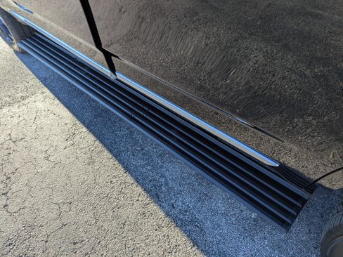 New 2026 GMC Yukon Denali w/ Sun & Power Step Package image 13