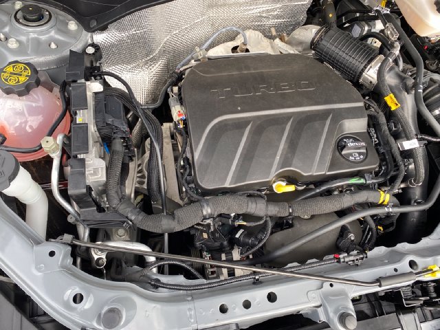 Certified 2024 Buick Encore GX Preferred w/ Comfort Package FWD image 21