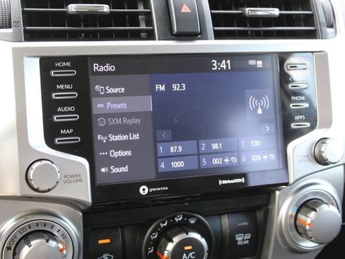 Used 2022 Toyota 4Runner TRD Sport AWD/4WD image 23