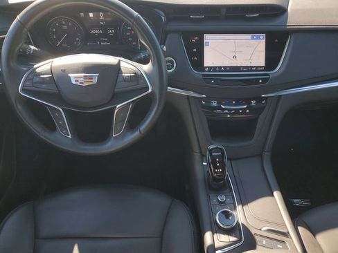 Certified 2023 Cadillac XT5 Premium Luxury w/ Technology Package AWD/4WD image 31