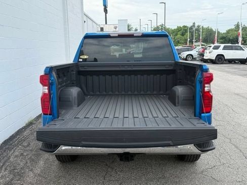 Certified 2023 Chevrolet Silverado 1500 LT AWD/4WD image 11