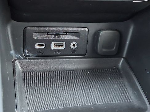 Used 2024 GMC Terrain AT4 w/ Infotainment Package II AWD/4WD image 26