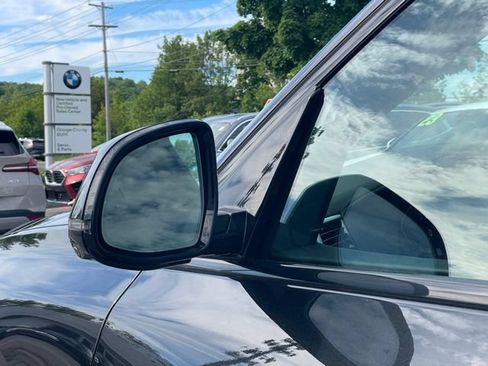 Used 2023 BMW X5 xDrive40i w/ M Sport Package AWD/4WD image 29