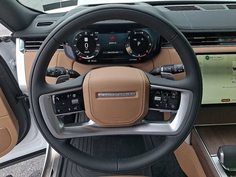New 2026 Land Rover Range Rover SE AWD/4WD image 11