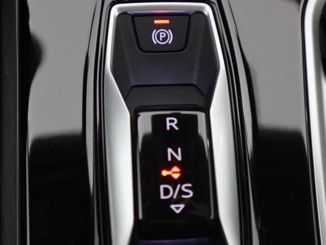 Certified 2026 Audi A6 Prestige AWD/4WD image 20
