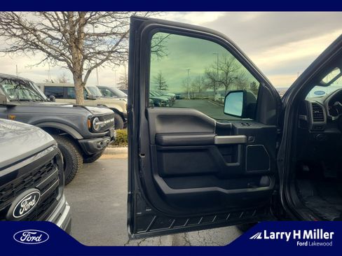 Used 2018 Ford F150 Raptor w/ Equipment Group 802A Luxury image 13