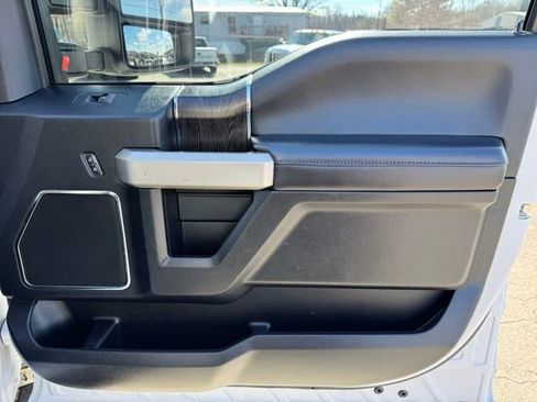 Used 2020 Ford F250 Lariat w/ Tremor Off-Road Package image 16