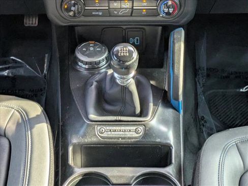 Used 2022 Ford Bronco Black Diamond image 22