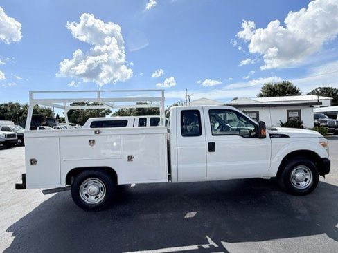Used 2015 Ford F250 XL RWD image 4