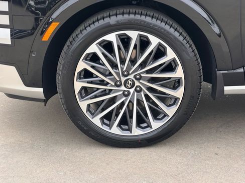 Certified 2026 Hyundai Palisade Calligraphy image 12