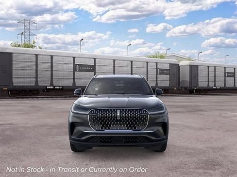 New 2026 Lincoln Aviator AWD image 6