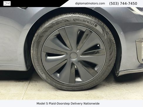 Used 2022 Tesla Model S Plaid image 38