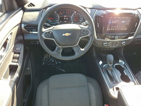 Used 2023 Chevrolet Traverse LT AWD/4WD image 12