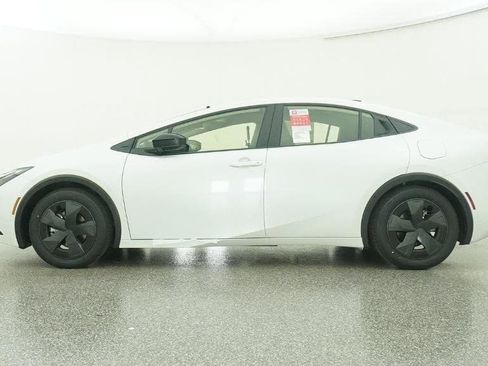 New 2026 Toyota Prius Plug-In Hybrid image 19