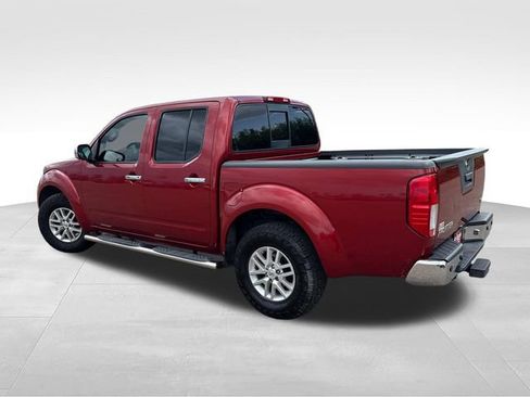 Used 2016 Nissan Frontier SV RWD image 5