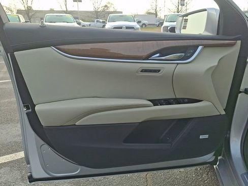 Used 2018 Cadillac XTS Luxury w/ Driver Awareness Package image 12