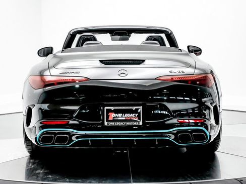 Used 2024 Mercedes-Benz SL 63 AMG 4MATIC image 13