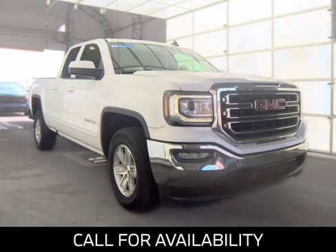 Used 2018 GMC Sierra 1500 SLE w/ SLE Value Package RWD image 4