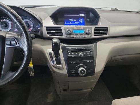 Used 2013 Honda Odyssey LX image 20