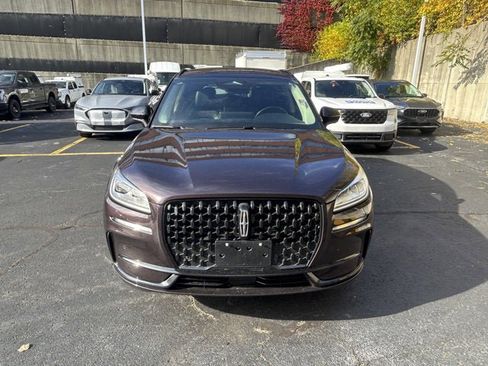 Used 2023 Lincoln Corsair Reserve w/ Equipment Group 201A image 2