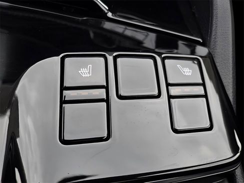 Used 2024 Kia Sportage LX image 32