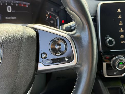 Used 2020 Honda CR-V Touring image 18