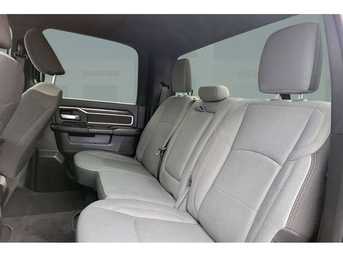 Used 2024 RAM 2500 Big Horn AWD/4WD image 15