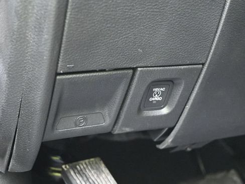 New 2026 RAM 2500 Tradesman AWD/4WD image 15