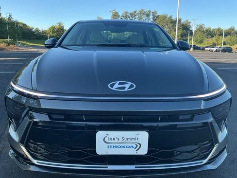 Used 2025 Hyundai Sonata SEL FWD image 16