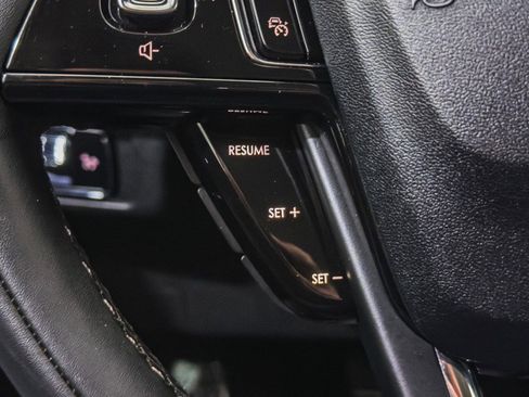 Used 2024 Lincoln Corsair AWD image 31