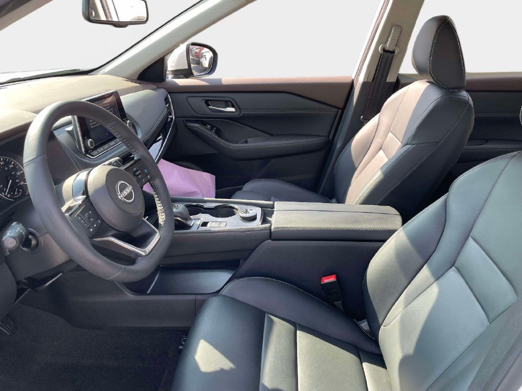 Used 2023 Nissan Rogue SL AWD/4WD image 22